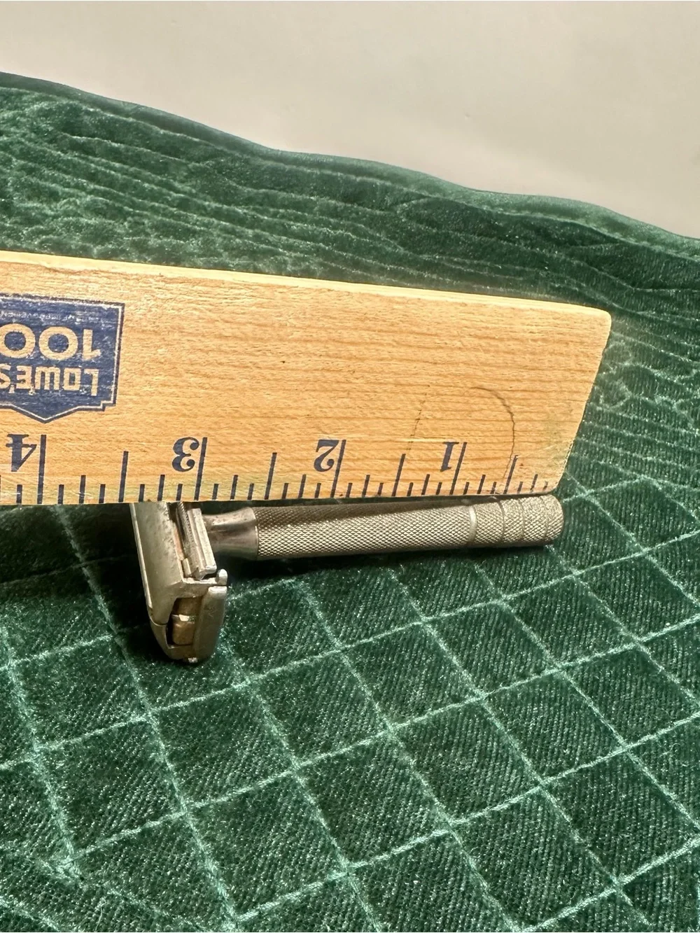 Classic Metal Safety Razor in Silver - Men Grooming
